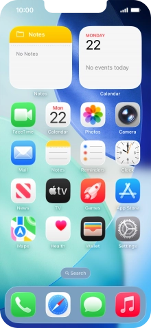 When the phone is turned on, you can always see the battery power level. The larger the coloured section of the battery icon, the more remaining battery power.