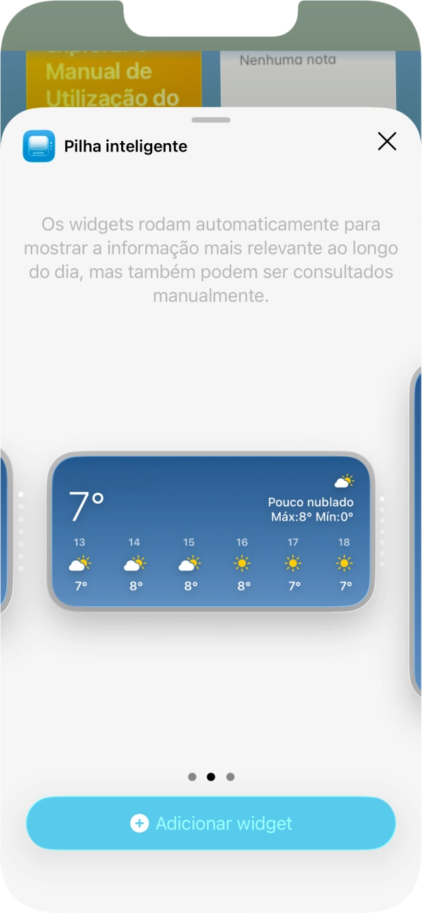 Para escolher a dimensão pretendida para o widget, deslize o dedo para a direita ou para a esquerda sobre o ecrã.