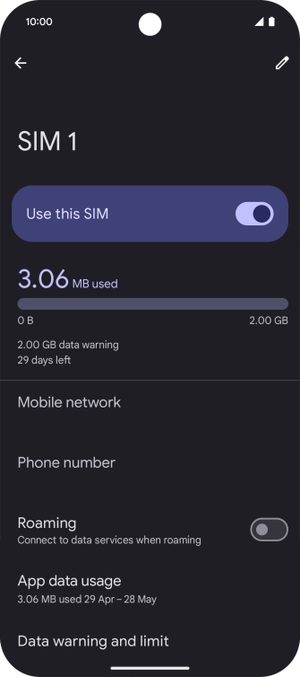 Press the indicator next to 'Roaming' to turn the function on or off.