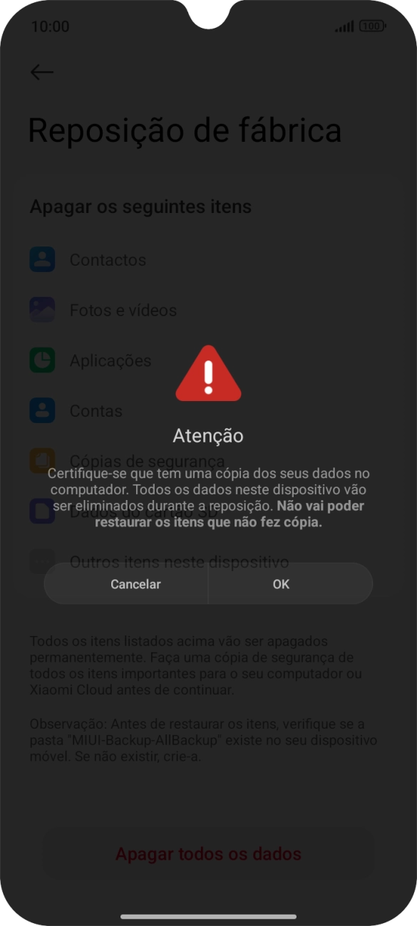 Prima OK. Aguarde um momento enquanto o telefone restabelece as definições originais. Siga as indicações no ecrã para configurar o telefone de modo que este fique pronto a ser utilizado.