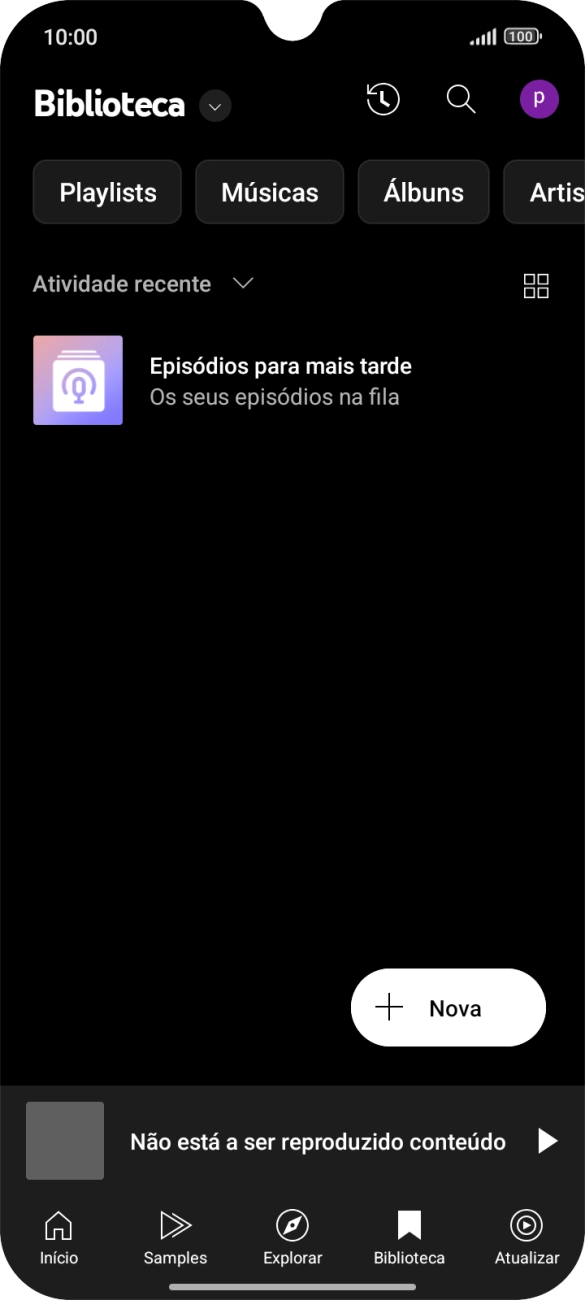 Prima a lista suspensa.