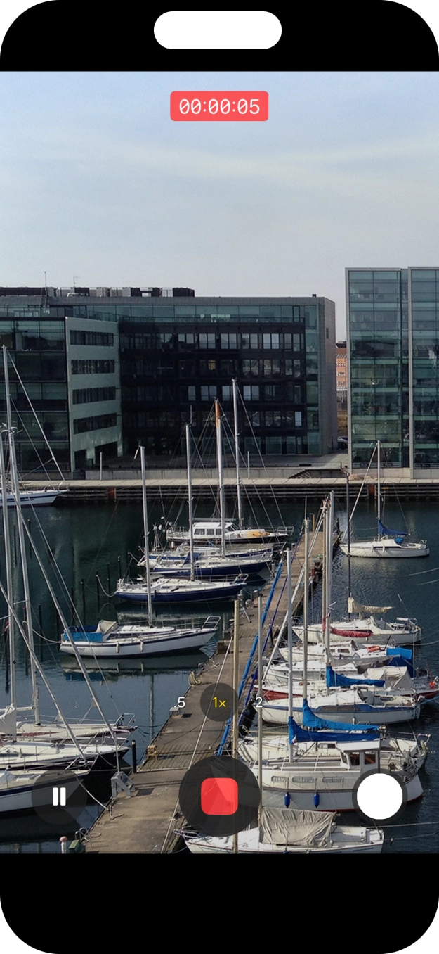 Press the stop icon to stop the recording. Press the stop icon to stop the recording.