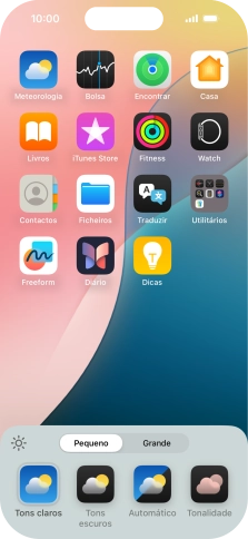Prima as definições pretendidas para escolher o tamanho dos ícones de apps no ecrã inicial.