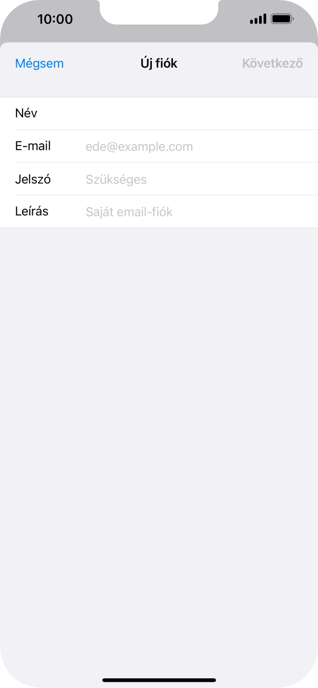 Kattints az E-mail mezőre, és írd be az e-mail címedet.