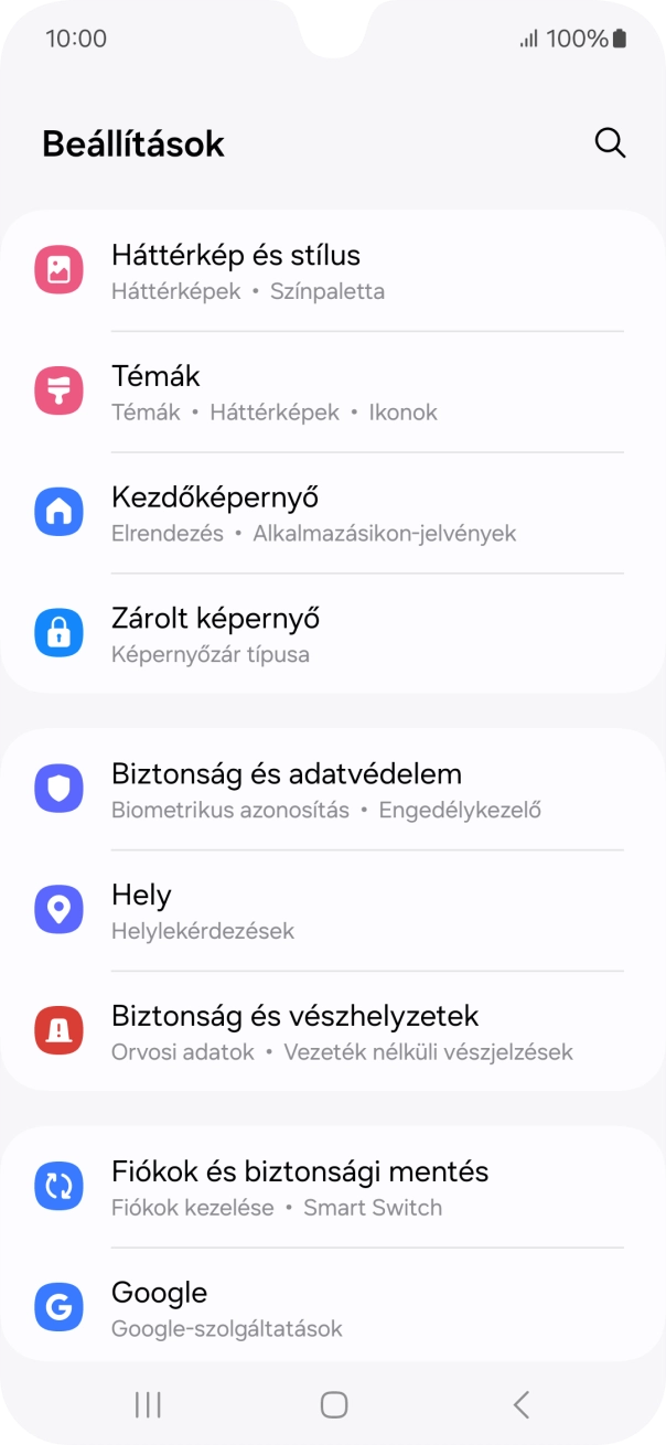 Válaszd a Fiókok és biztonsági mentés lehetőséget. Válaszd a Fiókok és biztonsági mentés lehetőséget.