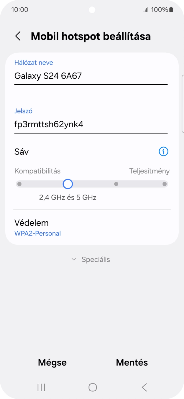 Kattints a „Hálózat neve” alatti mezőre, és írd be a Wi-Fi hotspot kívánt nevét. Kattints a „Hálózat neve” alatti mezőre, és írd be a Wi-Fi hotspot kívánt nevét.