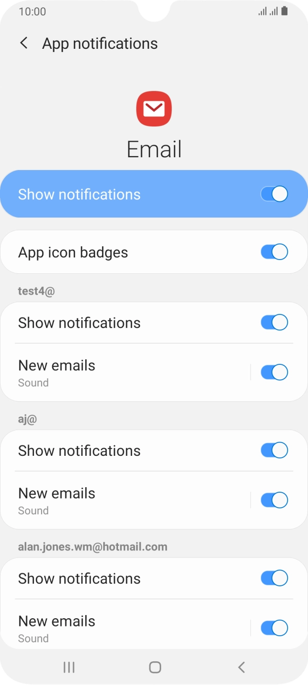 Press the indicator next to 'Show notifications' below the required email account to turn the function on or off. Press the indicator next to 'Show notifications' below the required email account to turn the function on or off.