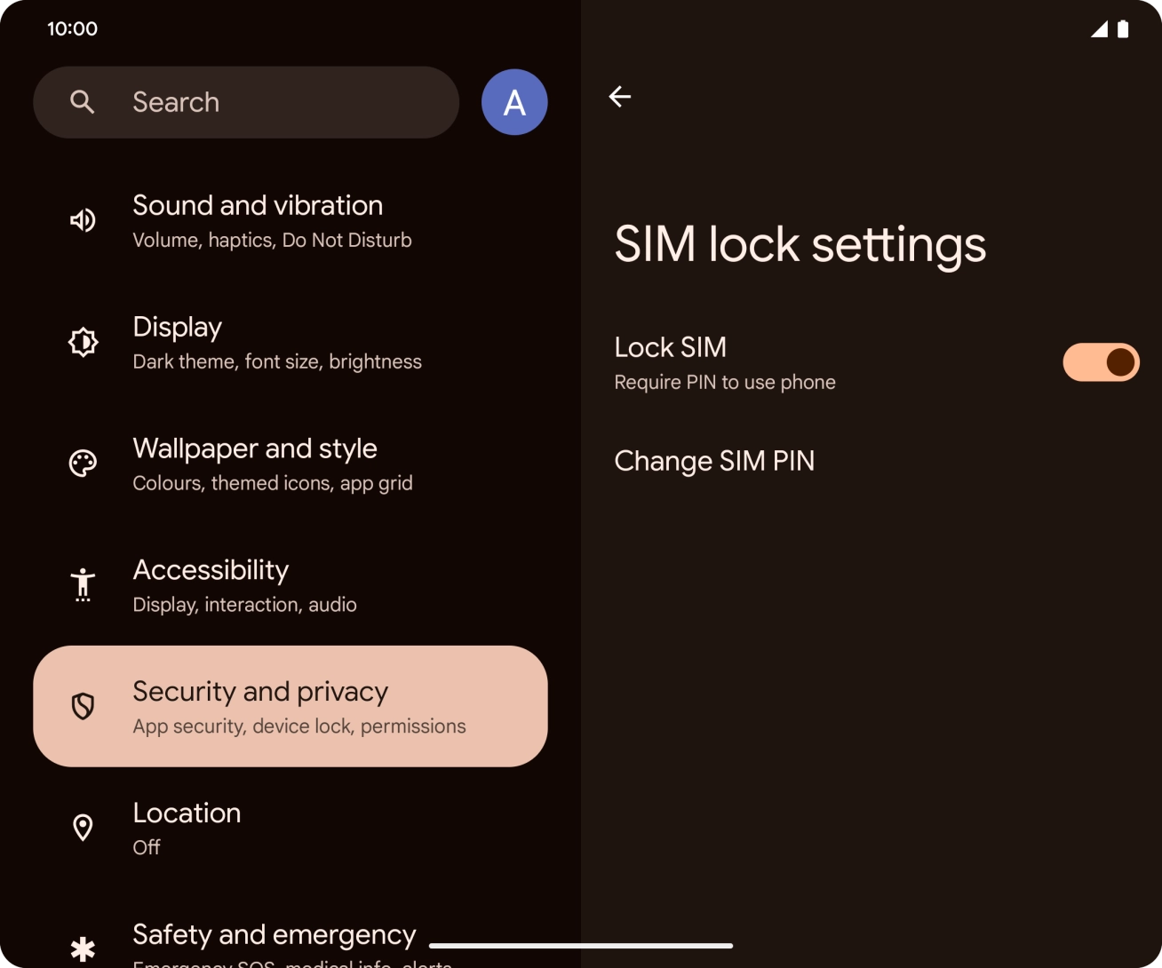 Press the indicator next to 'Lock SIM' to turn the function on or off.