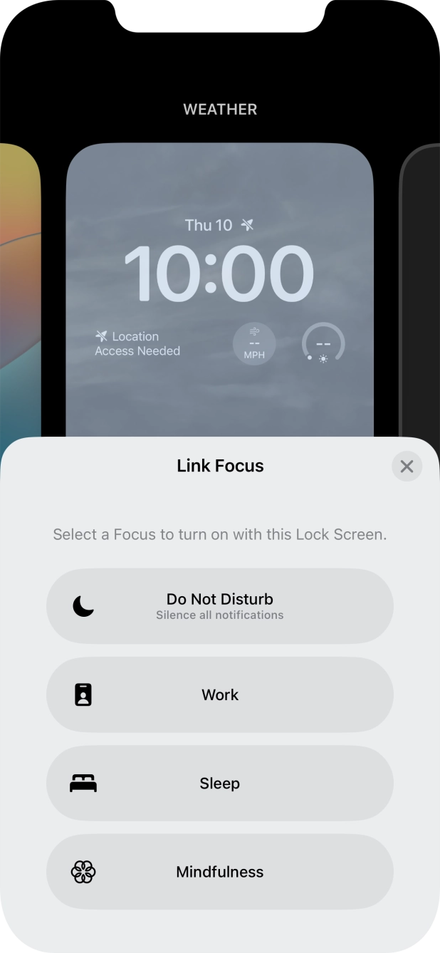 Press the required focus mode.