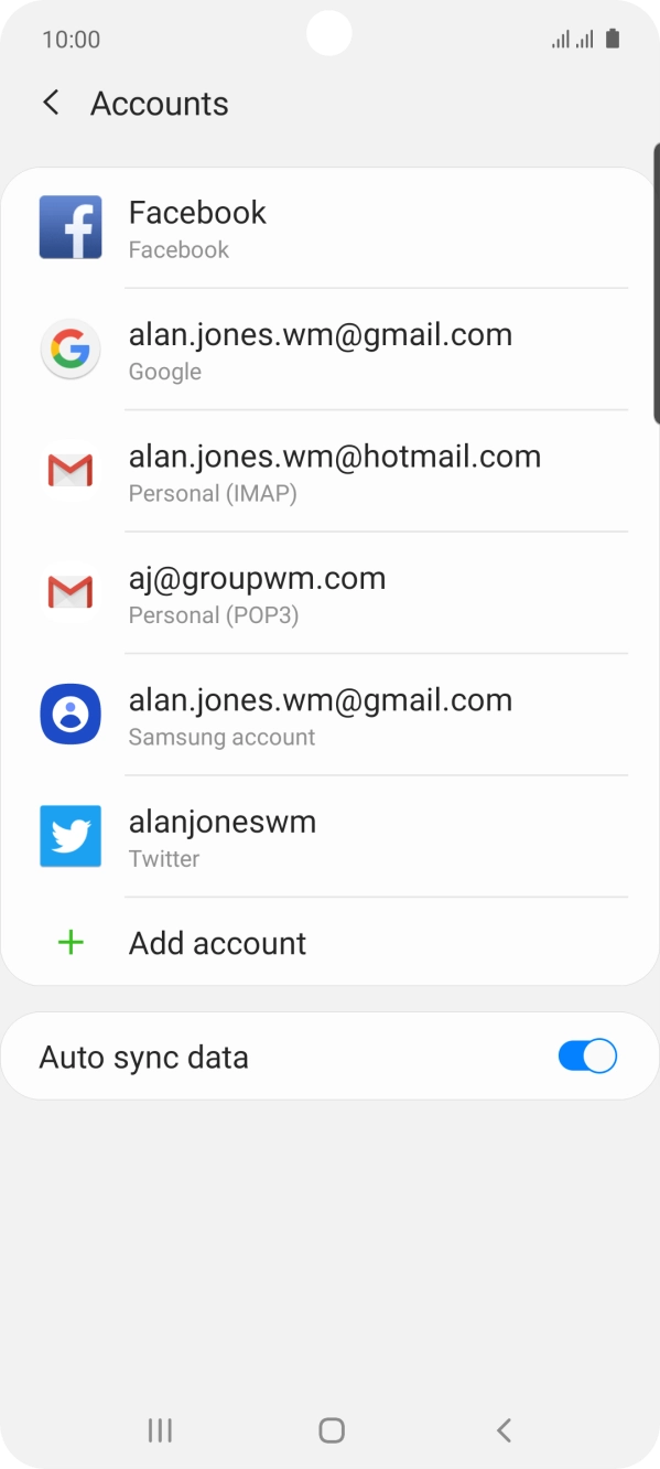 Press the indicator next to 'Auto sync data' to turn the function on or off.