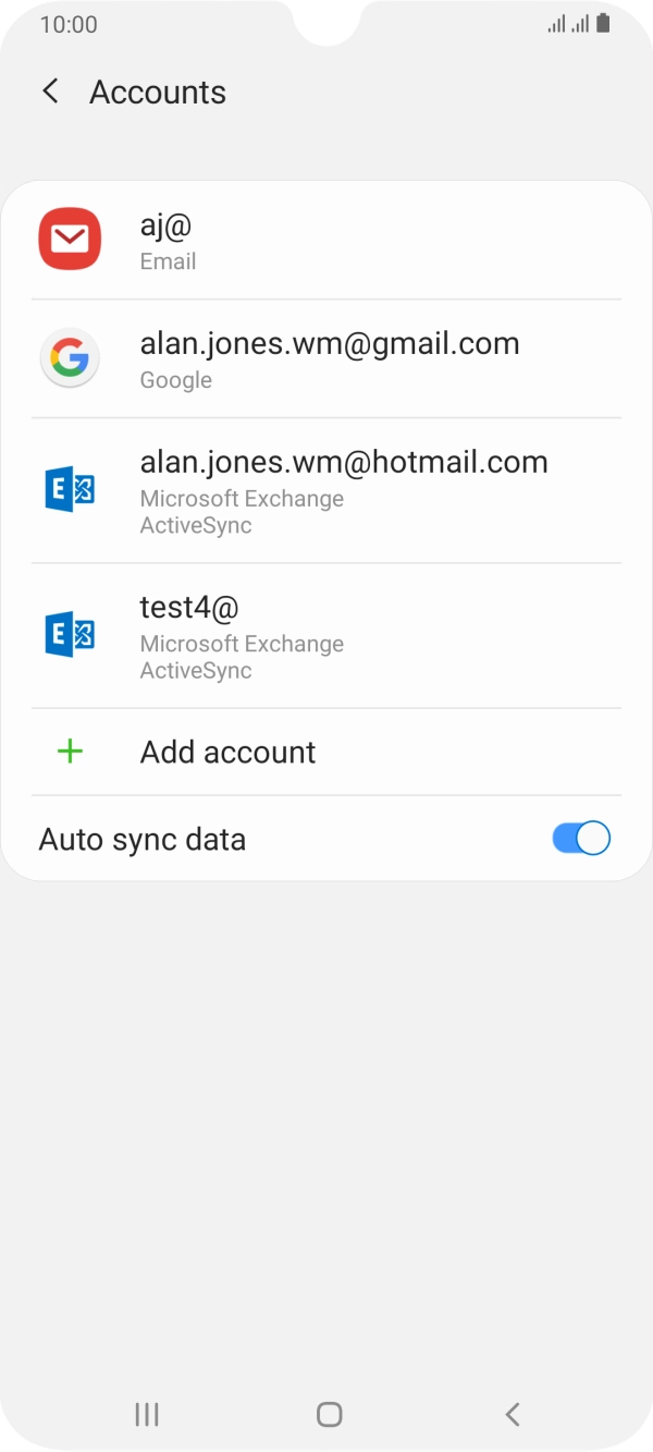Press the indicator next to 'Auto sync data' to turn the function on or off.