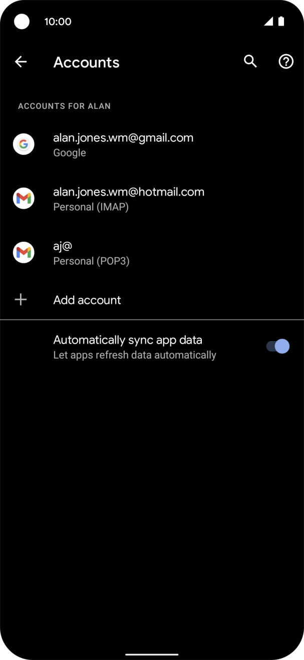 Press the indicator next to 'Automatically sync app data' to turn the function on or off.
