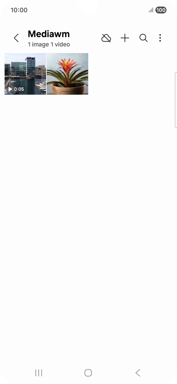 Open the application or screen you wish to record.