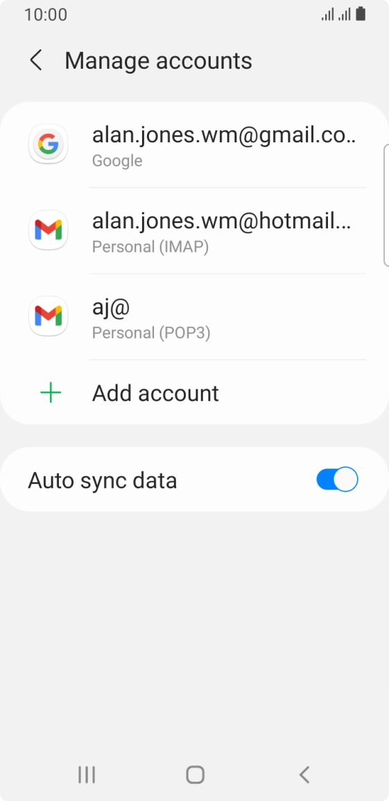 Press the indicator next to 'Auto sync data' to turn the function on or off.