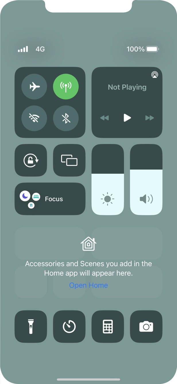 Press the flight mode icon to turn the function on or off. Press the flight mode icon to turn the function on or off.
