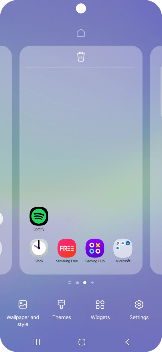 Press the remove icon to remove the home screen page.