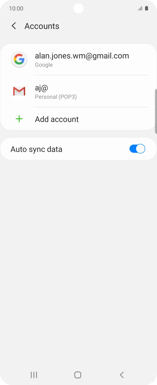 Press the indicator next to 'Auto sync data' to turn the function on or off.