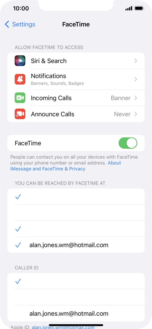 Press the indicator next to 'FaceTime' to turn the function on or off.