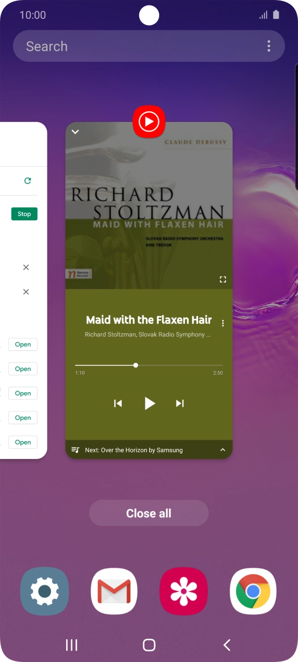 To end one running application, slide your finger upwards on the required application.