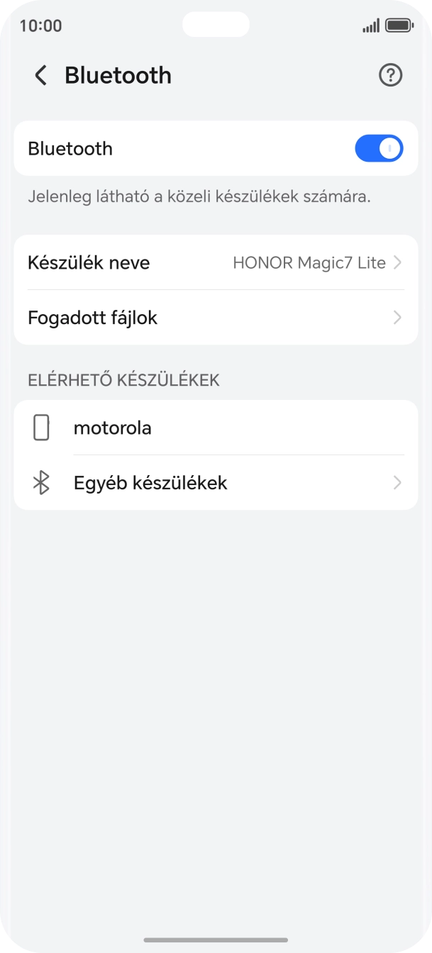 Válaszd ki a kívánt Bluetooth-eszközt, és kövesd a kijelzőn megjelenő utasításokat annak telefonodhoz történő csatlakoztatásához. Válaszd ki a kívánt Bluetooth-eszközt, és kövesd a kijelzőn megjelenő utasításokat annak telefonodhoz történő csatlakoztatásához.