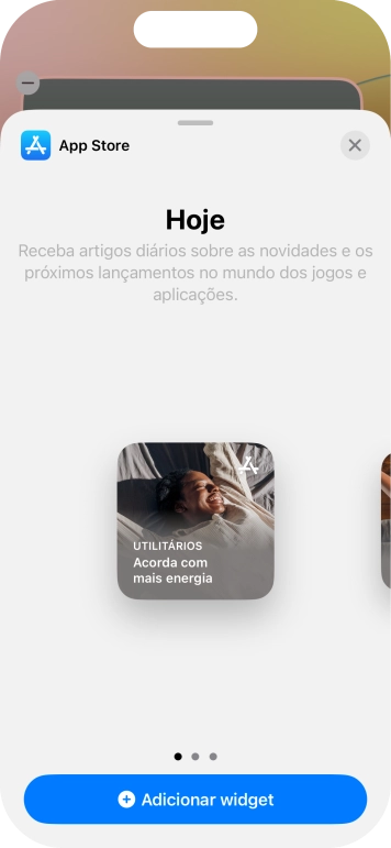 Para escolher a dimensão pretendida para o widget, deslize o dedo para a direita ou para a esquerda sobre o ecrã.
