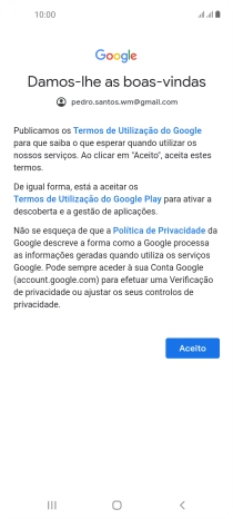 Prima Aceito e siga as indicações no ecrã para escolher as definições da conta Google.