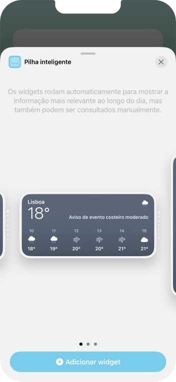 Para escolher a dimensão pretendida para o widget, deslize o dedo para a direita ou para a esquerda sobre o ecrã.