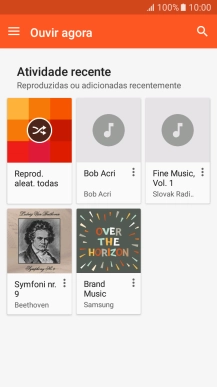 Deslize o dedo sobre o ecrã da esquerda para a direita.