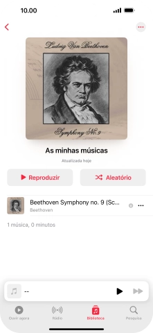 Vá até à categoria ou lista de reprodução pretendida e prima o ficheiro de música pretendido.
