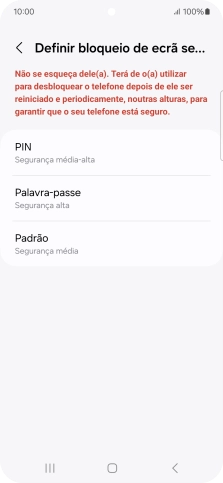 Prima o código de bloqueio do telefone pretendido e siga as indicações no ecrã para estabelecer um código de bloqueio adicional.