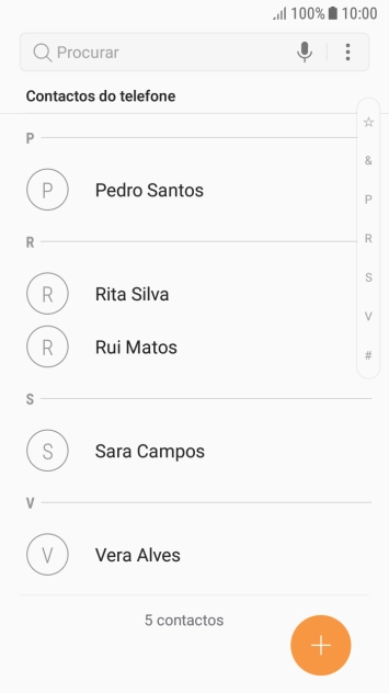 Prima o ícone de novo contacto.