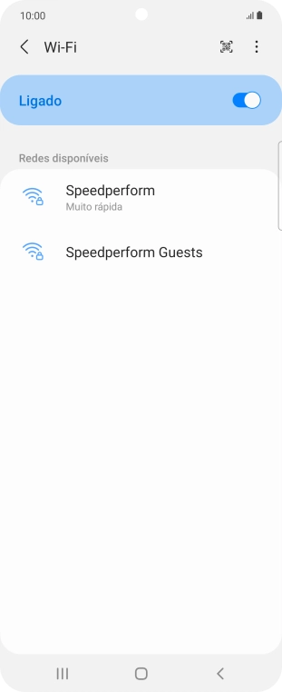 Prima a rede Wi-Fi pretendida.