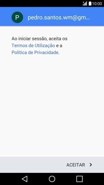 Prima ACEITAR e siga as indicações no ecrã para escolher as definições da conta Google.