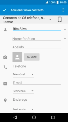 Prima Telefone e introduza o número de telefone pretendido.