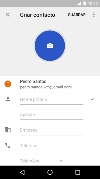 Prima Nome próprio e introduza o nome pretendido.
