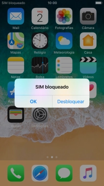 Se o cartão SIM estiver bloqueado, prima Desbloquear.