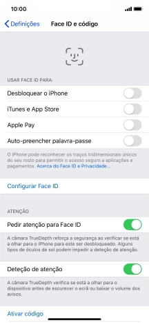 Prima Ativar código e introduza um código de bloqueio do telefone à escolha duas vezes de seguida.