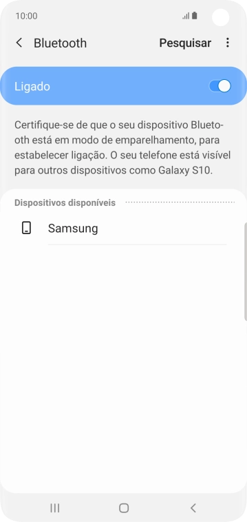 Prima o dispositivo Bluetooth pretendido e siga as indicações no ecrã para emparelhar o dispositivo pretendido com o telefone.