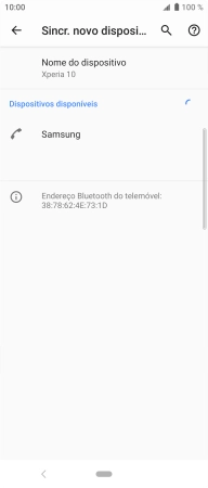 Prima o dispositivo Bluetooth pretendido e siga as indicações no ecrã para emparelhar o dispositivo pretendido com o telefone.