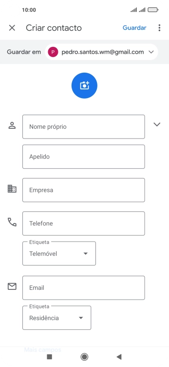 Prima a lista suspensa da lista de contactos.