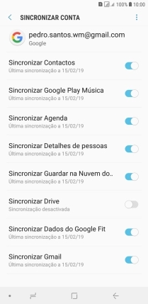 Prima a tecla de início para terminar e voltar ao ecrã inicial.