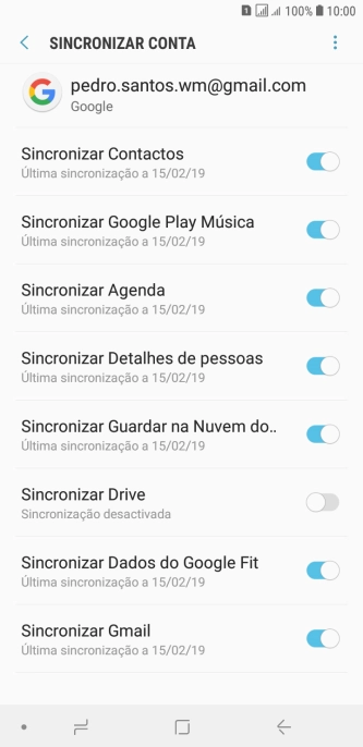 Prima a tecla de início para terminar e voltar ao ecrã inicial.