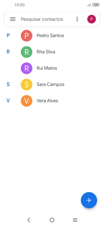 Deslize o dedo sobre o ecrã da esquerda para a direita.