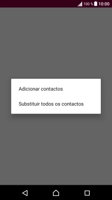 Se pretender manter os contactos existentes no cartão SIM, prima Adicionar contactos.