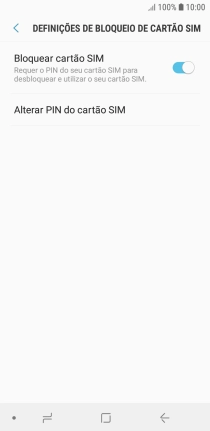 Prima o indicador junto a 