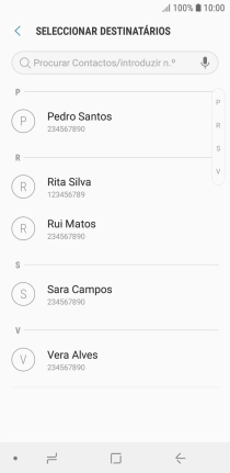 Prima a caixa de pesquisa e introduza as primeiras letras do nome do destinatário.