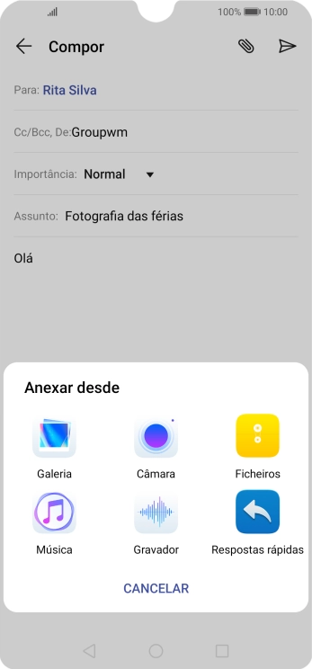 Prima Ficheiros e vá até à pasta pretendida.