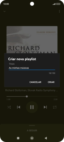 Introduza o nome pretendido para a lista de reprodução e prima CRIAR.