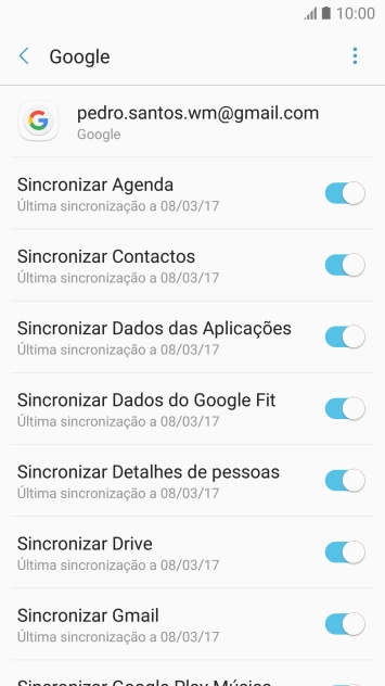Prima o indicador junto a 