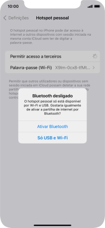 Se o Wi-Fi estiver ativado, prima Só USB e Wi-Fi .